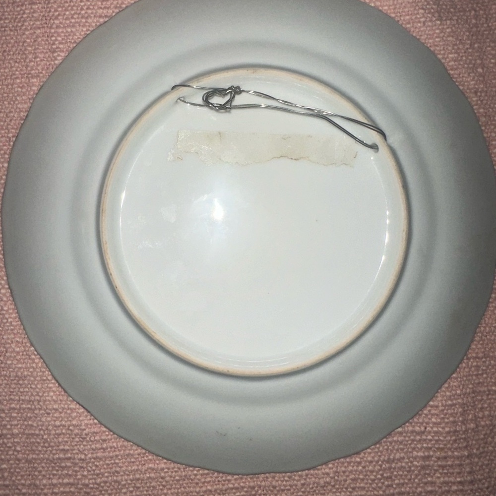 Vintage Hanging Plate - Picture 2 of 2
